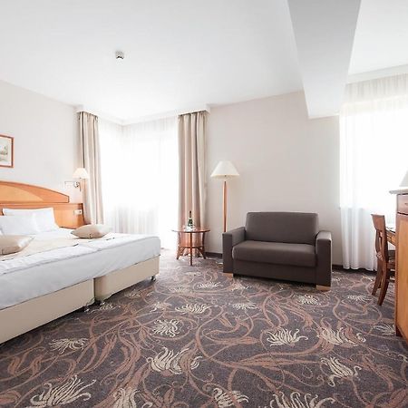 Vitalmed Hotel Sárvár Eksteriør bilde