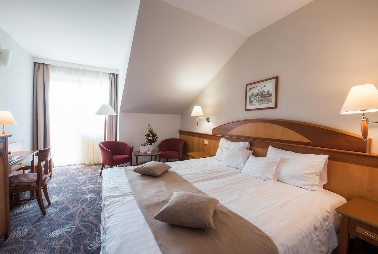 Vitalmed Hotel Sárvár Eksteriør bilde