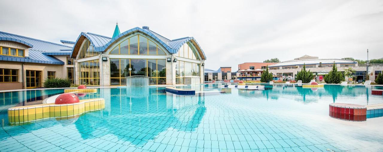 Vitalmed Hotel Sárvár Eksteriør bilde